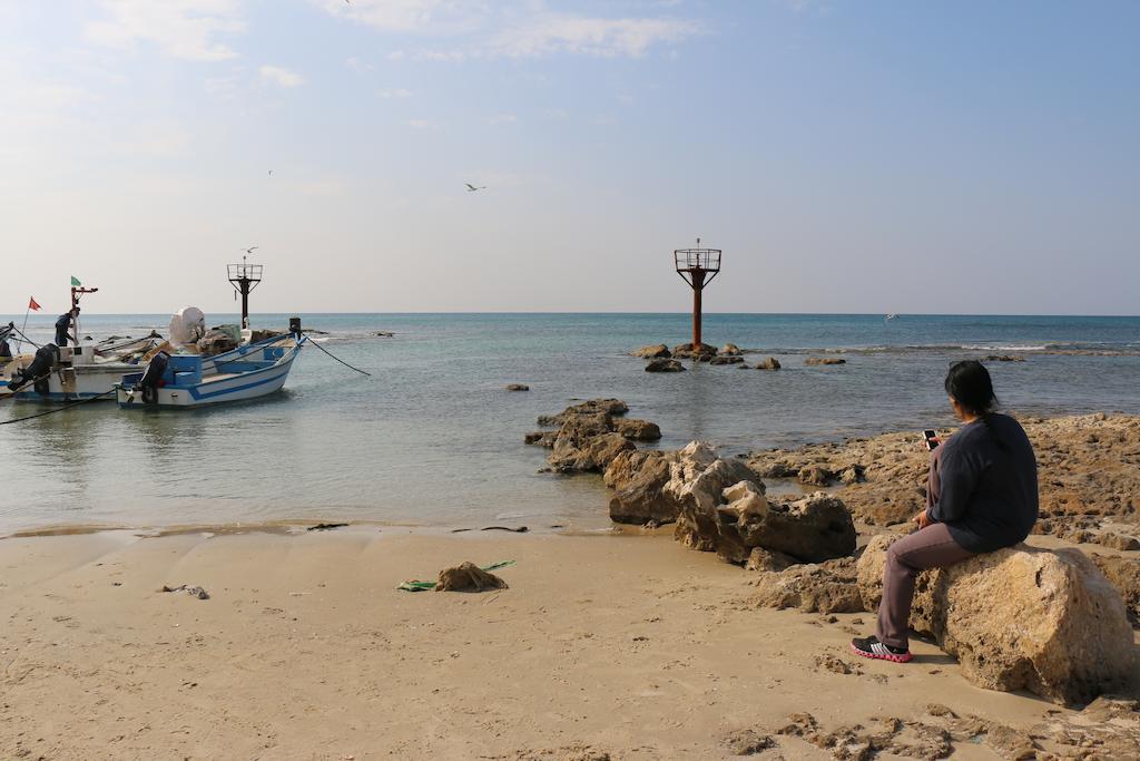 Juha'S Guesthouse - Zarqa Bay Jisr ez Zarqa Εξωτερικό φωτογραφία